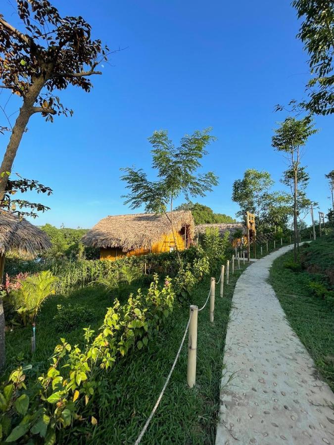 Om Tara Retreat Hotell Yen Bai Eksteriør bilde